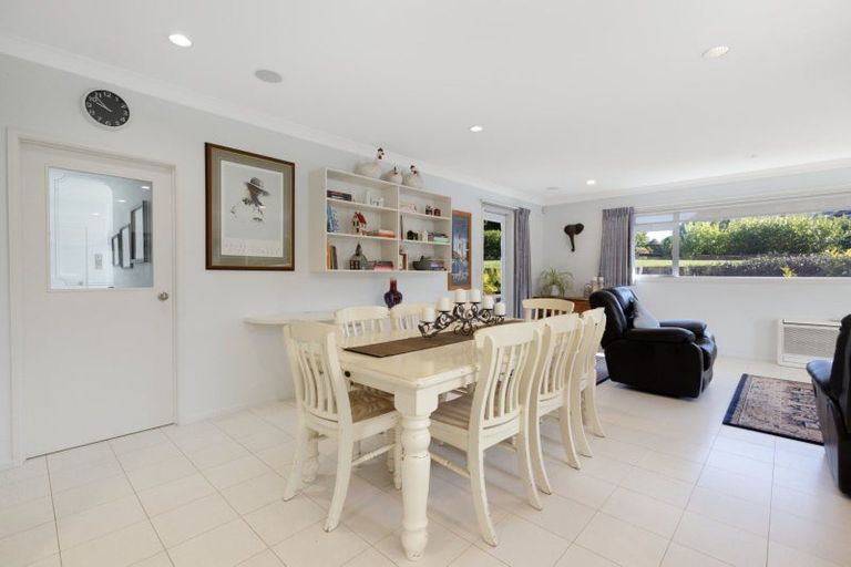 Photo of property in 25 Contour Avenue, Pyes Pa, Tauranga, 3112