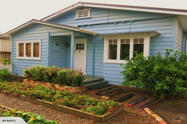 Photo of property in 6 Wilson Street, Hamilton East, Hamilton, 3216