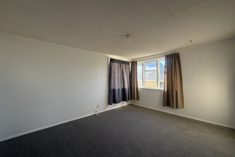 Photo of property in 2 Old Wairoa Road, Papakura, 2110