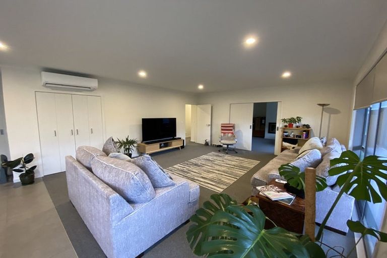 Photo of property in 17 Pelorus Avenue, Poraiti, Napier, 4112