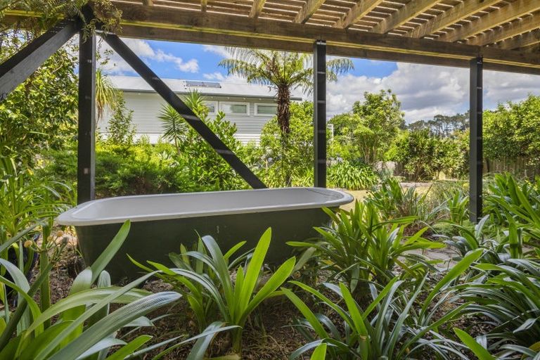 Photo of property in 68 Palmerston Road, Birkenhead, Auckland, 0626