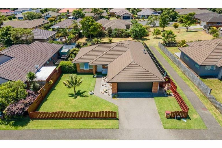 Photo of property in 53 Ranui Avenue, Kerikeri, 0230