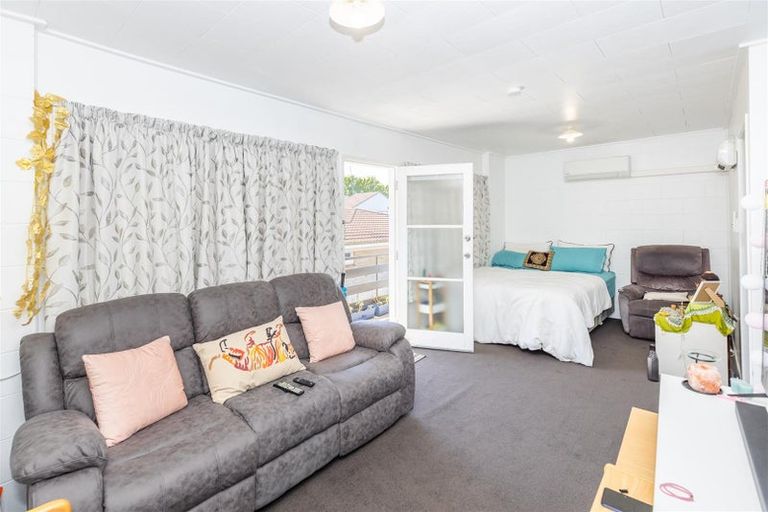 Photo of property in 226 Old Farm Road, Hamilton East, Hamilton, 3216