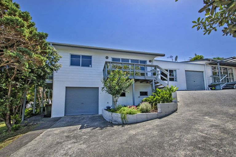 Photo of property in 39 Raumati Crescent, Onerahi, Whangarei, 0110