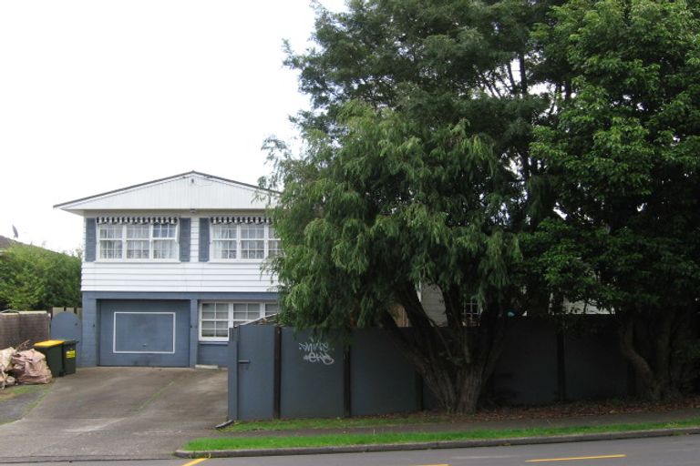 Photo of property in 52 Glenmore Road, Sunnyhills, Auckland, 2010