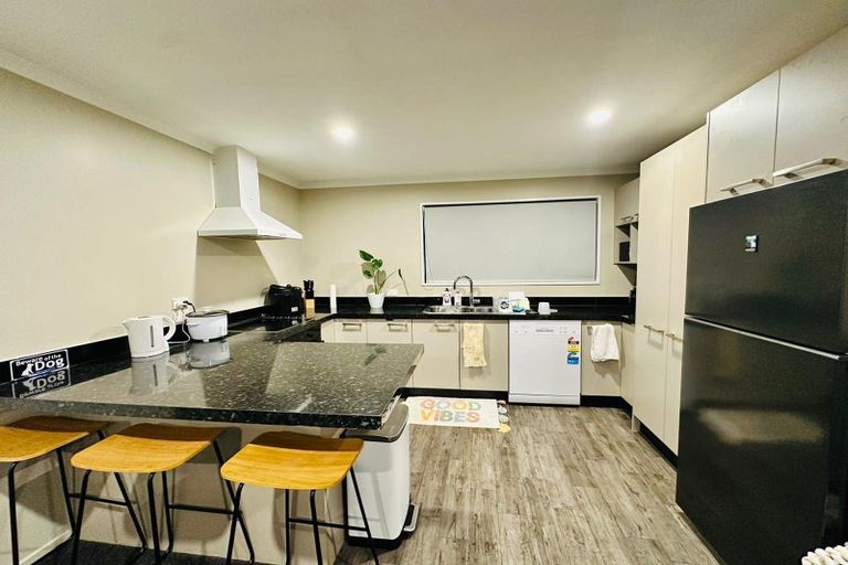 Photo of property in 184 Lincoln Road, Addington, Christchurch, 8024