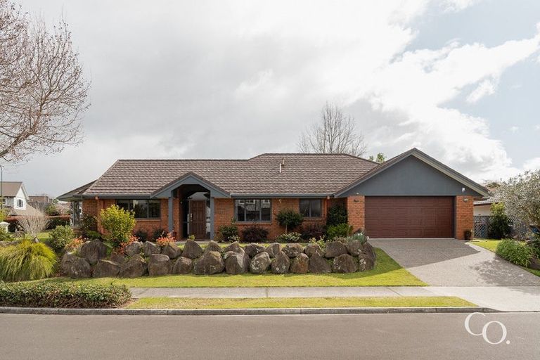 Photo of property in 1 Bodiam Place, Bethlehem, Tauranga, 3110