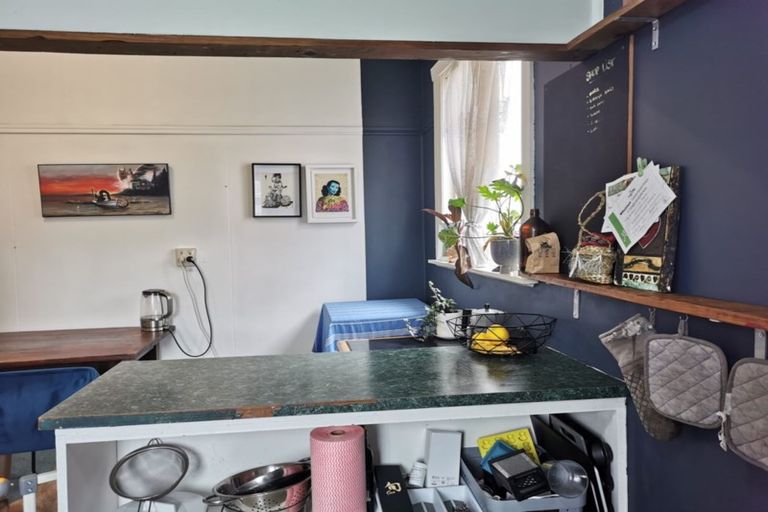 Photo of property in 37 Bay Street, Petone, Lower Hutt, 5012