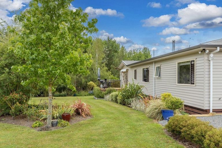 Photo of property in 307 White Road, Waipawa, Otane, 4277