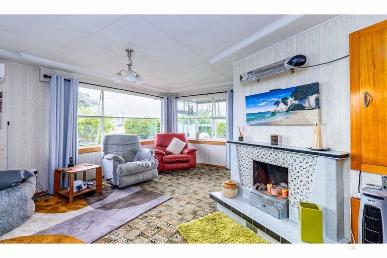 Photo of property in 1 Kennedy Crescent, Waimate, 7924