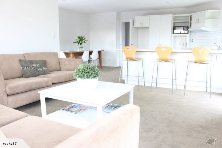 Photo of property in 1/126 Halswell Junction Road, Halswell, Christchurch, 8025