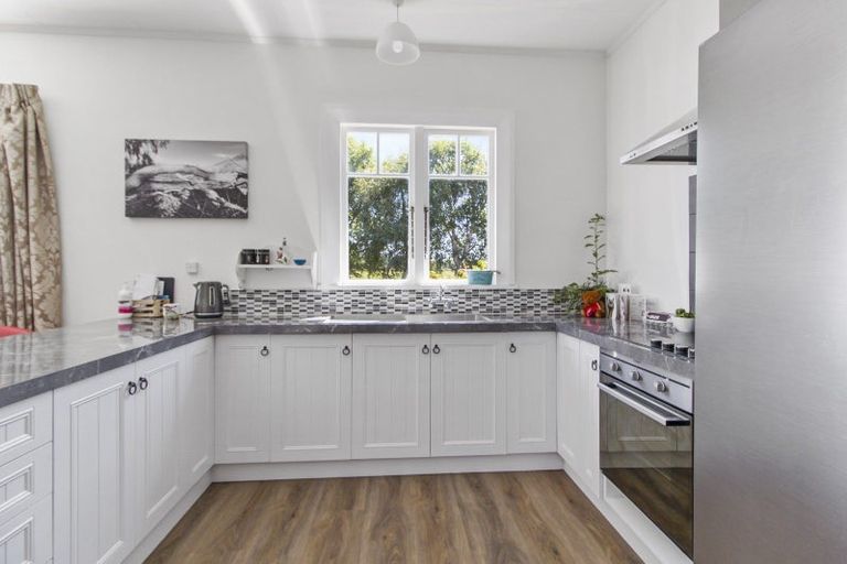 Photo of property in 93 Waimate Highway, Saint Andrews, Timaru, 7971