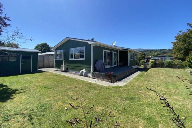 Photo of property in 81 California Drive, Totara Park, Upper Hutt, 5018