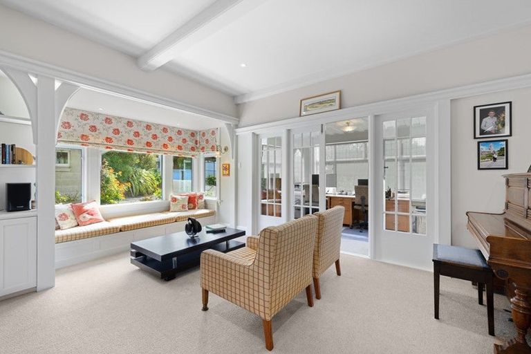 Photo of property in 151 Hackthorne Road, Cashmere, Christchurch, 8022