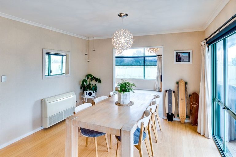 Photo of property in 14 Gill Road, Bay View, Napier, 4104