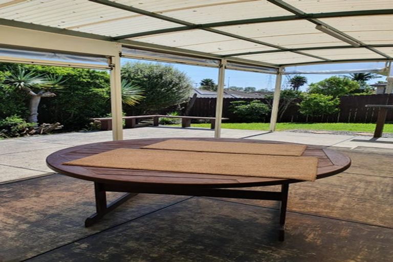 Photo of property in 55 Robin Brooke Drive, Flat Bush, Auckland, 2019