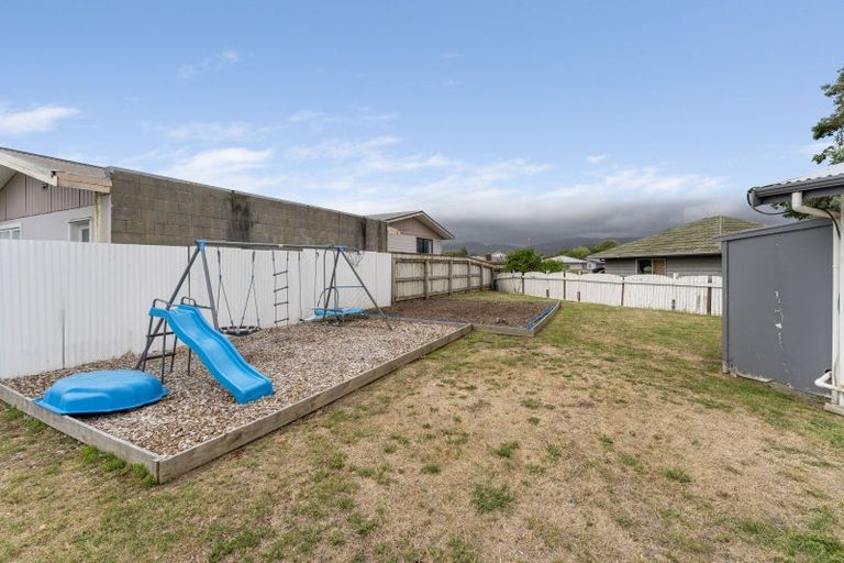 Photo of property in 3 Dennis Grove, Paraparaumu Beach, Paraparaumu, 5032