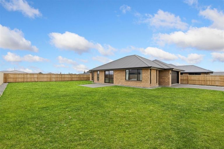 Photo of property in 27 Lunn Crescent, Leeston, 7632