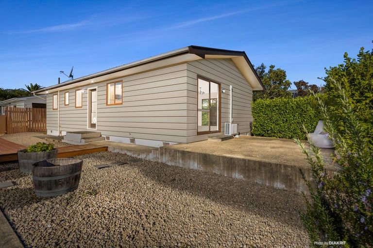 Photo of property in 73 Venice Street, Martinborough, 5711