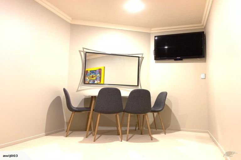 Photo of property in 13 Living Stream Road, Albany Heights, Auckland, 0632