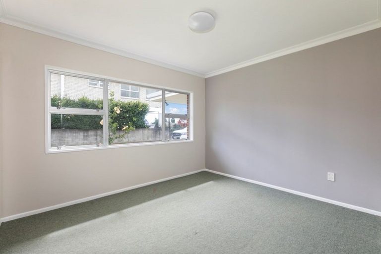 Photo of property in 476 Otumoetai Road, Otumoetai, Tauranga, 3110