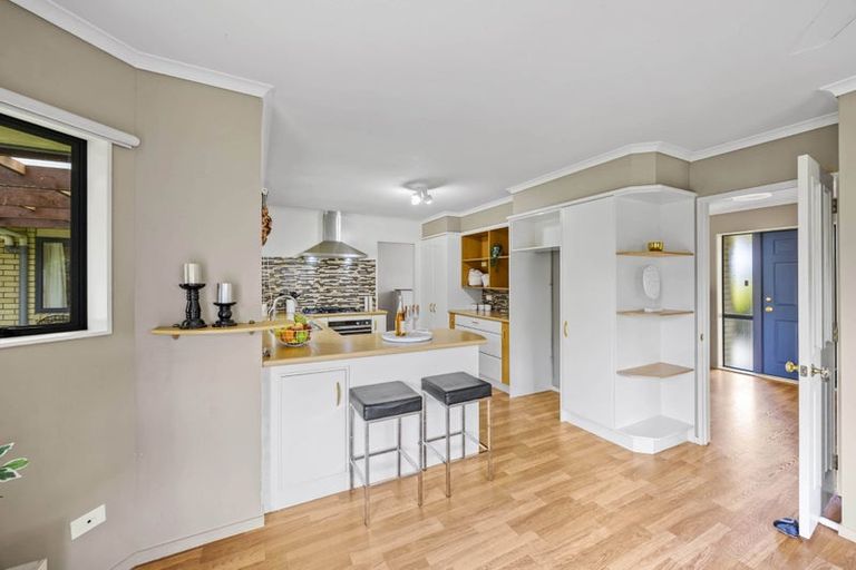 Photo of property in 19 Reybert Place, Massey, Auckland, 0614