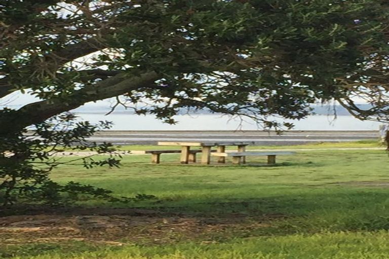 Photo of property in 9 Kaiaua Road, Kaiaua, Pokeno, 2473