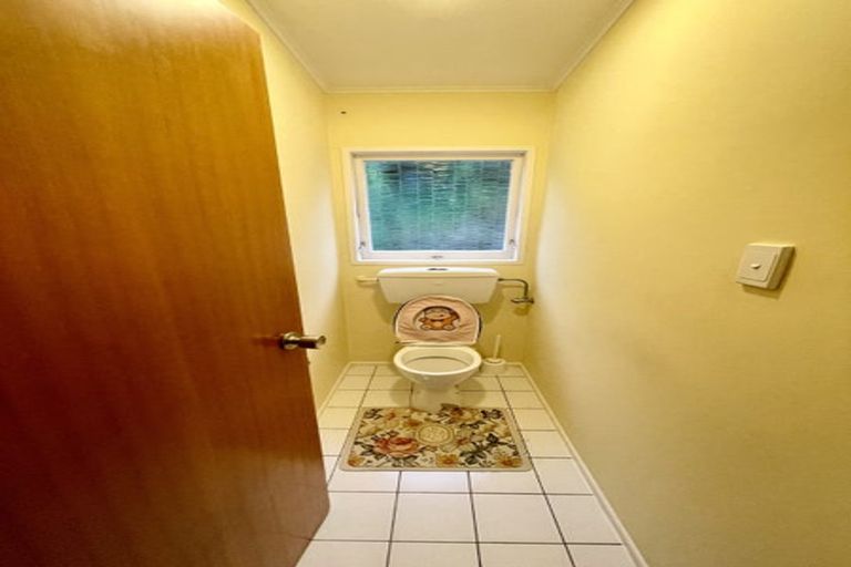 Photo of property in 69 Ironside Road, Johnsonville, Wellington, 6037