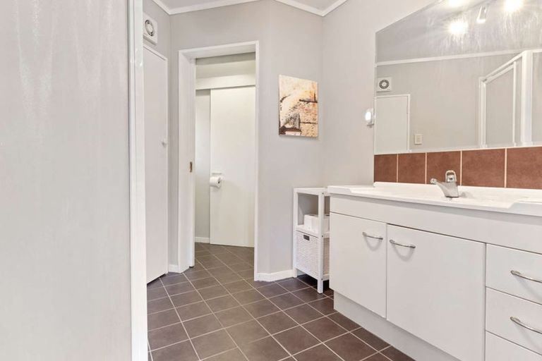 Photo of property in 43 Ranui Street, Dinsdale, Hamilton, 3204