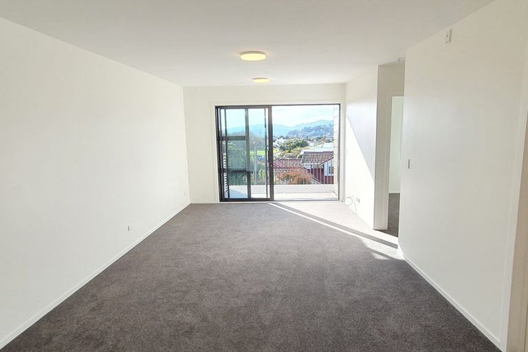 Photo of property in 94 Cambridge Terrace, Waterloo, Lower Hutt, 5011