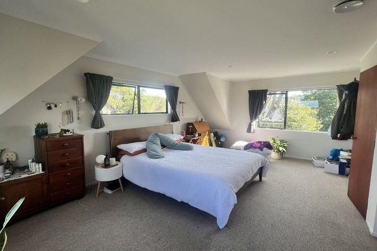 Photo of property in 48 Lakeside Drive, Orewa, 0931