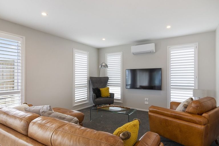 Photo of property in 47 Jonah Lomu Drive, Karaka, 2124