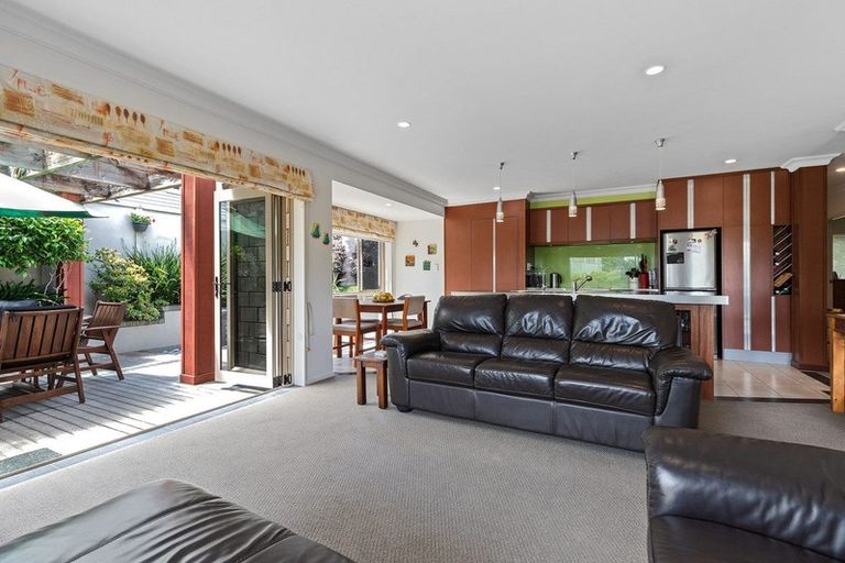 Photo of property in 20a Alison Street, Hamilton Lake, Hamilton, 3204