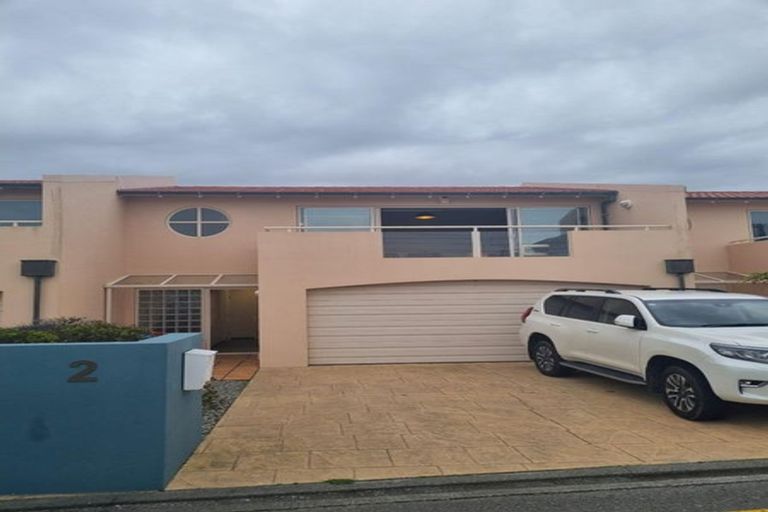 Photo of property in Sandbar Cove, 2/103 Mana Esplanade, Paremata, Porirua, 5026
