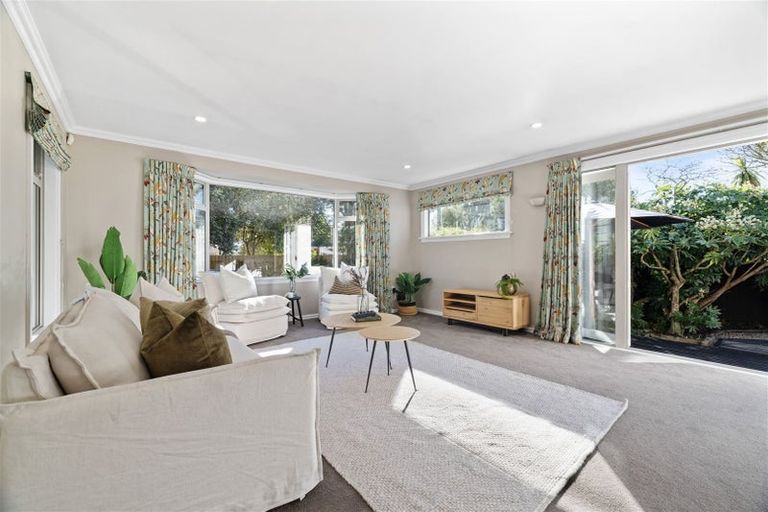 Photo of property in 36 Gregan Crescent, Burnside, Christchurch, 8053