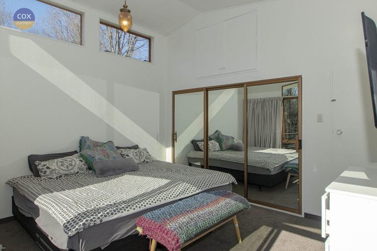 Photo of property in 16 Burns Road, Hospital Hill, Napier, 4110