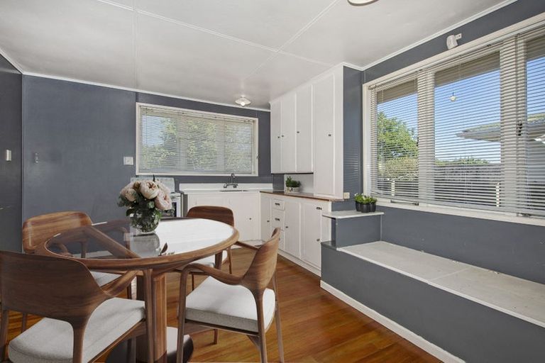 Photo of property in 8 Taraire Crescent, Otangarei, Whangarei, 0112