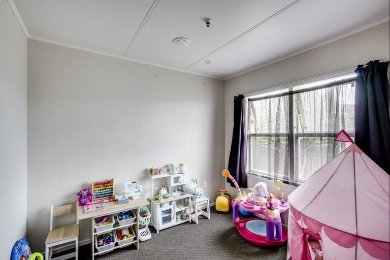 Photo of property in 51 Liverpool Crescent, Flaxmere, Hastings, 4120