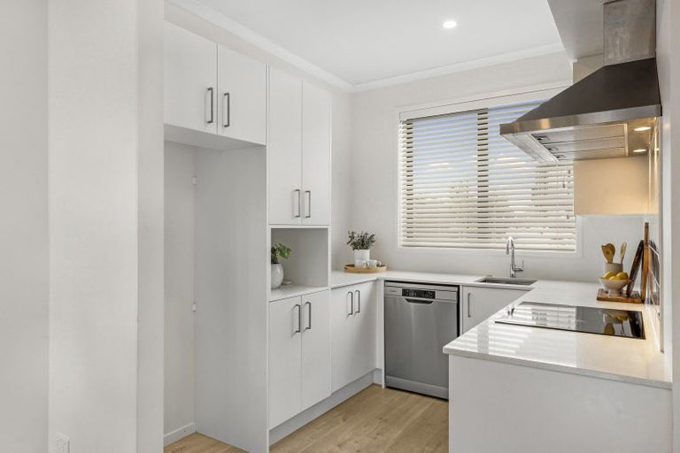 Photo of property in 62 Walter Merton Road, Hobsonville, Auckland, 0616