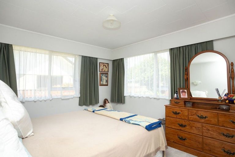 Photo of property in 14 Hamlet Street, Dannevirke, 4930