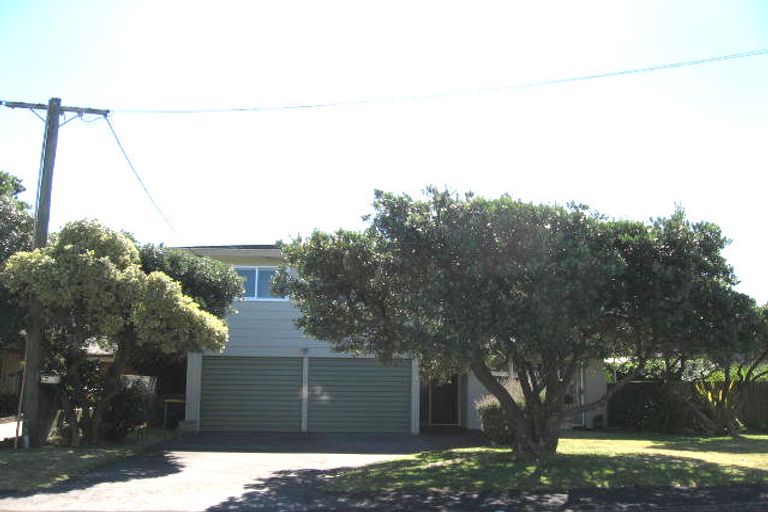 Photo of property in 26 Muritai Road, Milford, Auckland, 0620