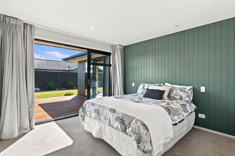 Photo of property in 52 Lakeland Avenue, Twizel, 7901