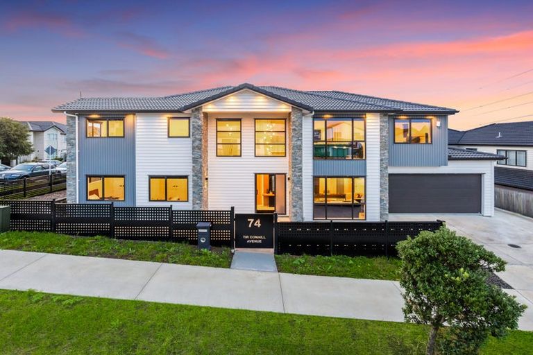 Photo of property in 74 Tir Conaill Avenue, Flat Bush, Auckland, 2019