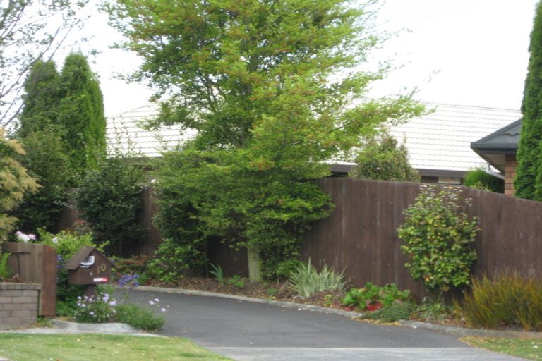 Photo of property in 10 Chartwell Close, Rangiora, 7400