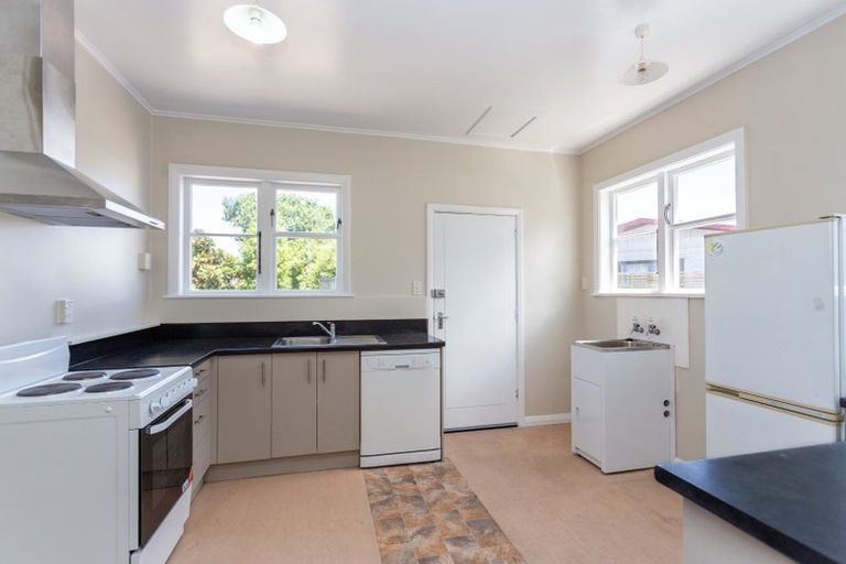 Photo of property in 50/50a Centennial Avenue, Riccarton, Christchurch, 8041