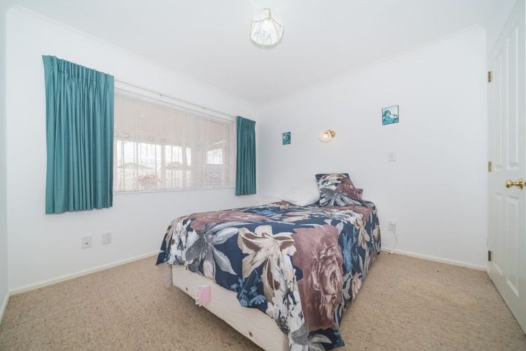 Photo of property in 1 Cole Lane, Milson, Palmerston North, 4414
