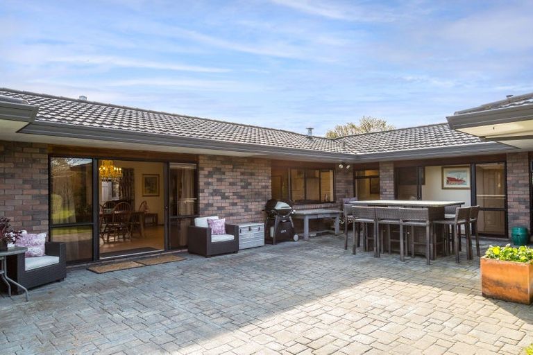 Photo of property in 36 Papawai Road, Greytown, 5794