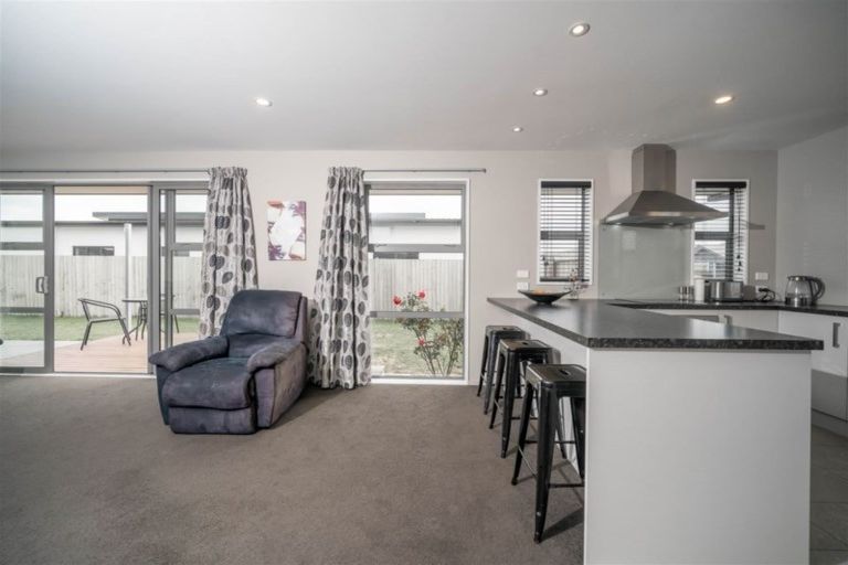 Photo of property in 9 Park Lane, Rolleston, 7614