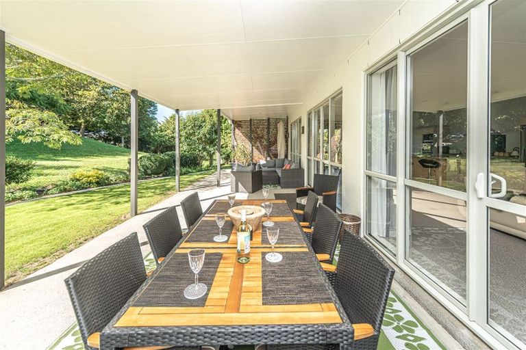 Photo of property in 12 Cotswolds Close, Otamatea, Whanganui, 4500