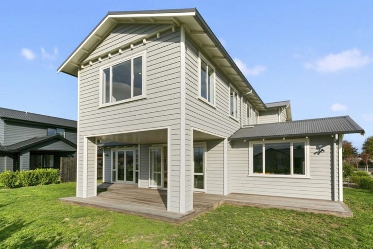 Photo of property in 1 Boyce Crescent, Cambridge, 3434